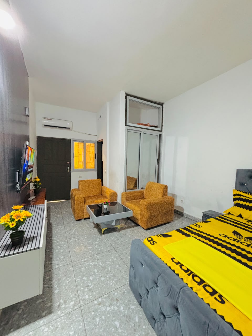 Chambre STUDIO-BASE CIE