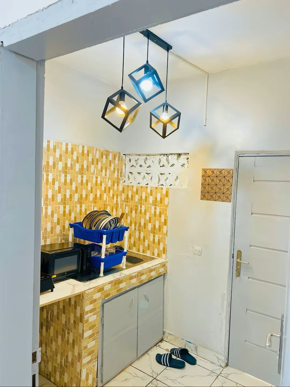 Chambre ABIDJAN - Porte 05