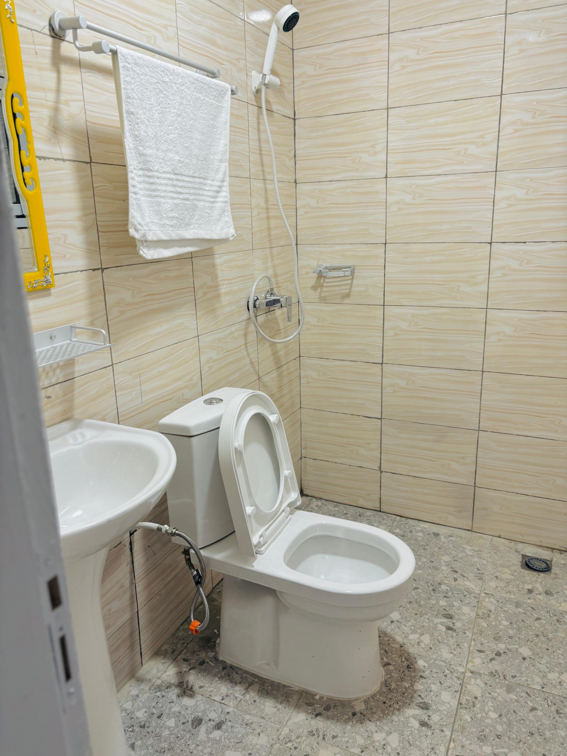 Chambre STUDIO-BOUAKE