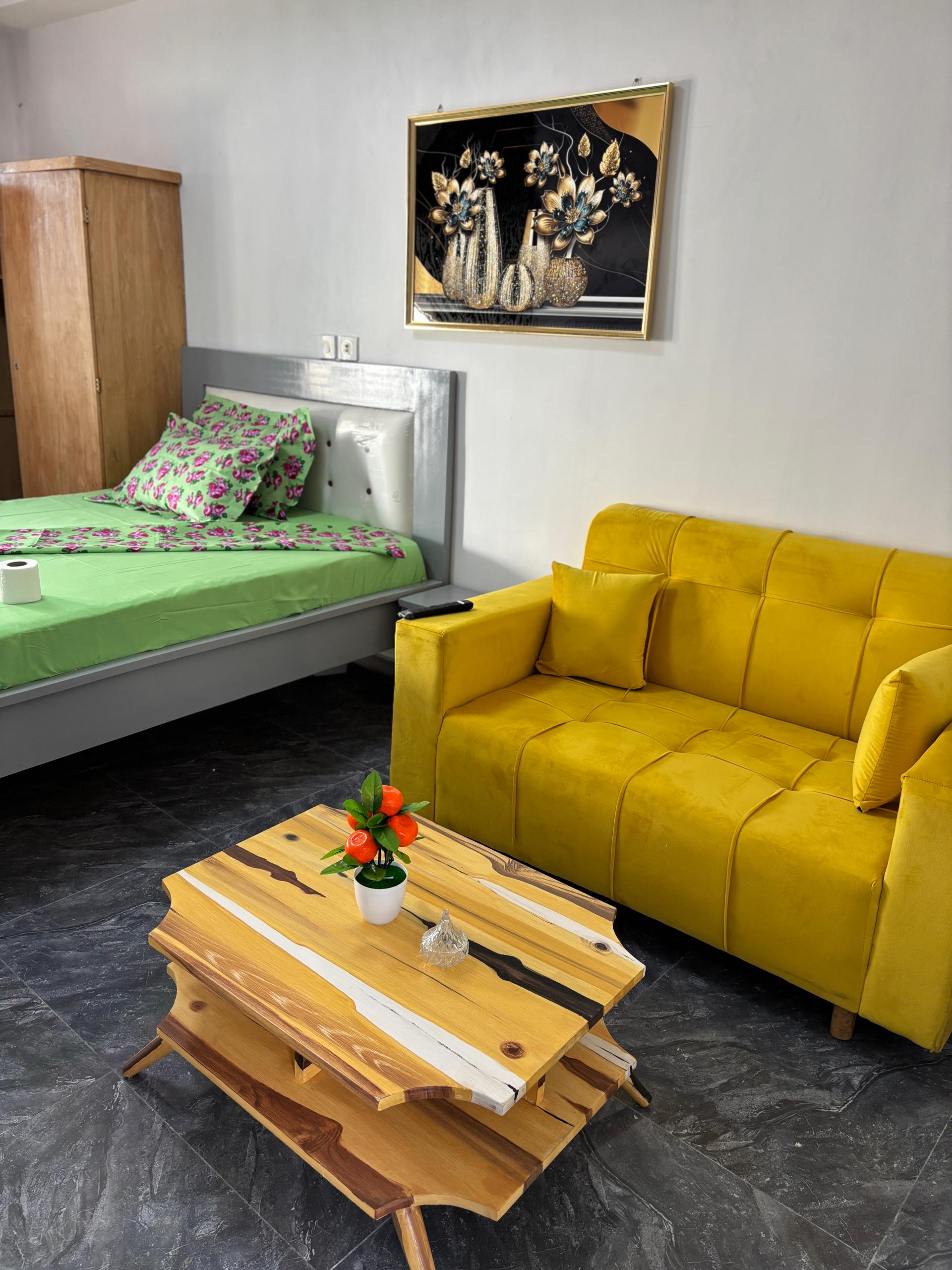 Chambre STUDIO-YAMOUSSOUKRO
